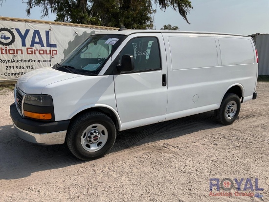 2020 GMC Savana Cargo Van