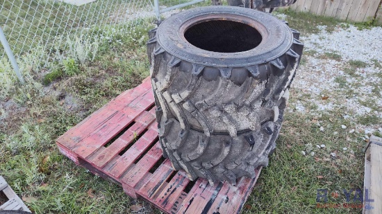 Set of 4 Used 31x15.5-15 Tires