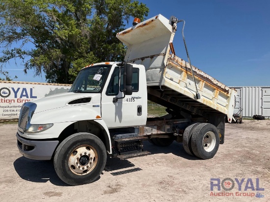 2013 International 4300 S/A Dump Truck