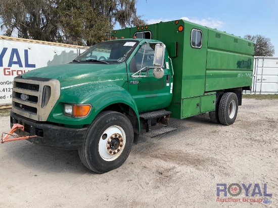 2005 Ford F-650 Chipper Dump Truck