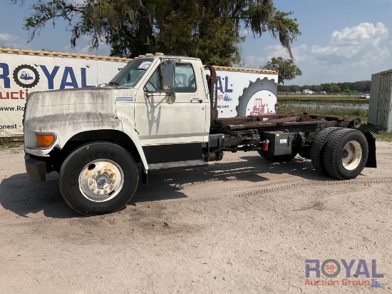1997 Ford F800 Hook Lift Truck