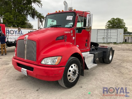 2010 Kenworth T300 S/A Day Cab Truck Tractor