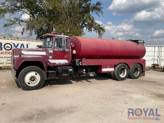 1986 Mack R686ST Water Truck