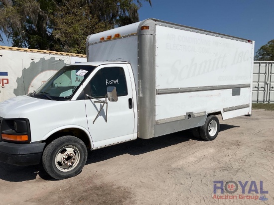 2003 GMC Savana 14 FT Box Truck