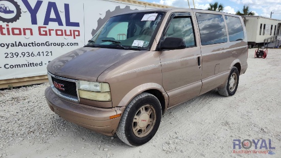 2003 GMC Safari All Wheel Drive Passenger Van