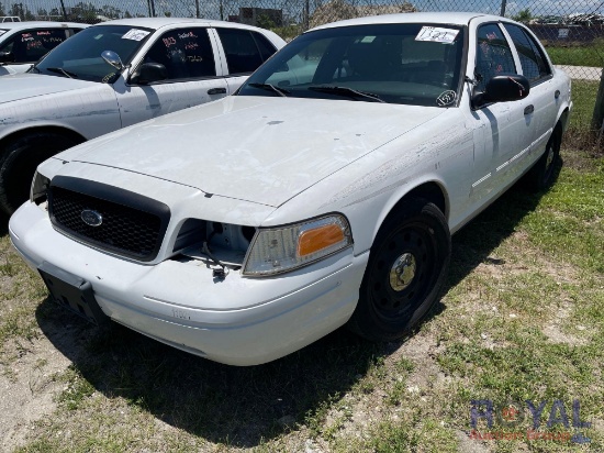 2011 Ford Crown Victoria Sedan