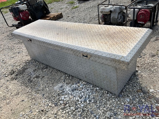 6ft x 2ft x 2ft Truck Bed Tool Box