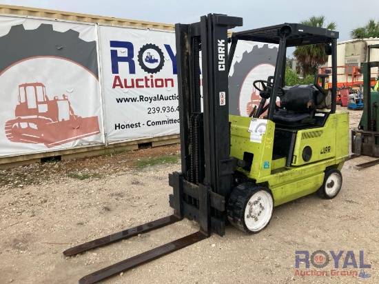 GCX25 Clark Propane Forklift