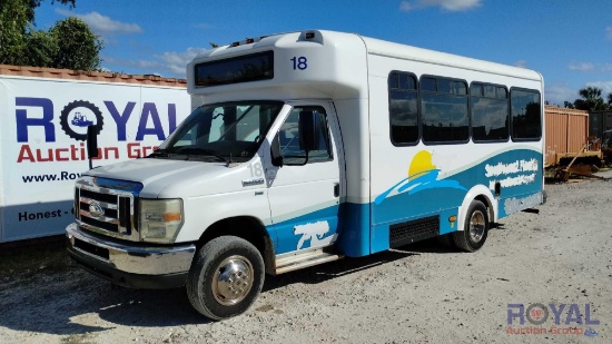 2016 Ford E450 Passenger Shuttle Bus