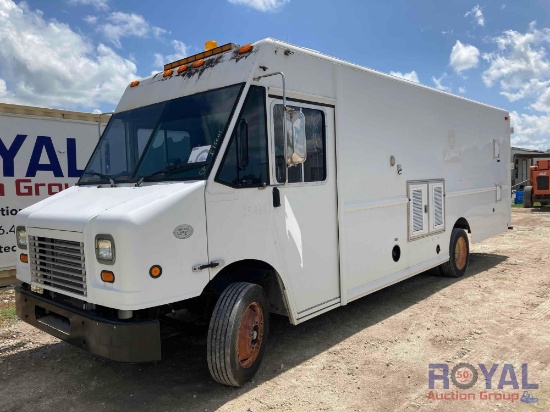 2009 Freightliner MT45 Chassis Sewer Viewer Step Van