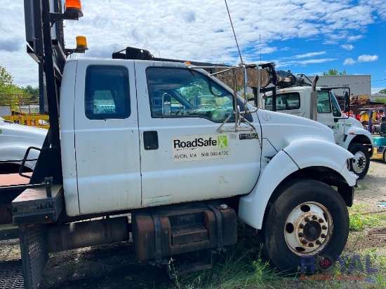 2000 Ford F-650 Attenuator TMA Truck