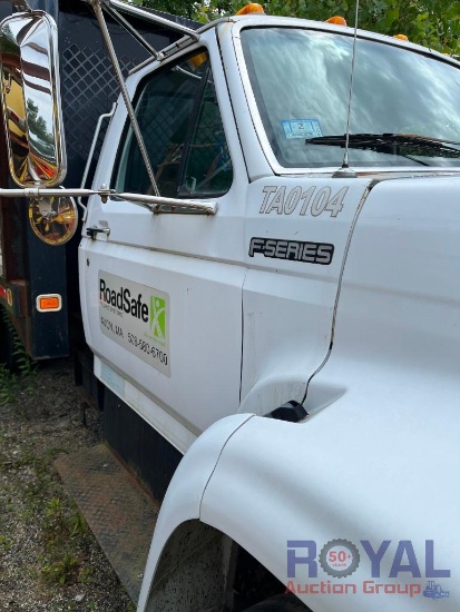 1999 Ford F800 Attenuator TMA Truck