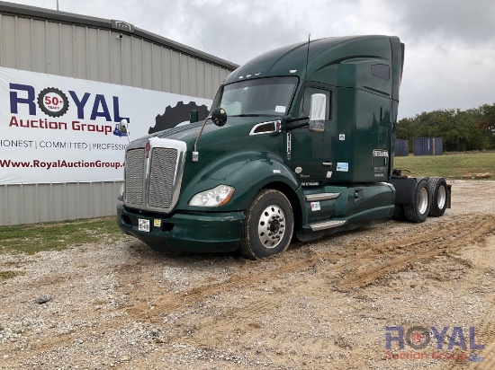 2014 Kenworth T680 Sleeper Truck
