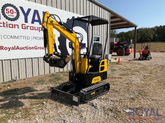 2023 AGT QH12 Mini Excavator