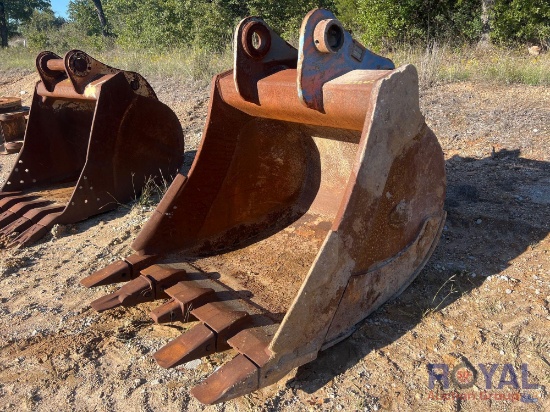 48in Strickland ZX350 Digging Bucket with Teeth