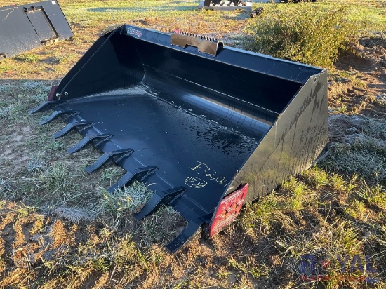 Unused 72 inch Vernig Heavy Duty Skid Steer Bucket