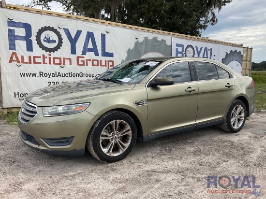 2013 Ford Taurus Sedan