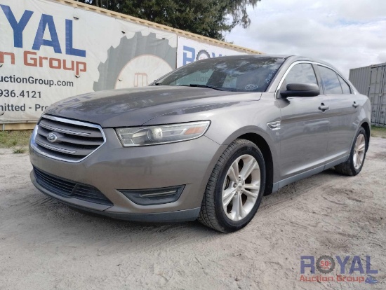 2013 Ford Taurus Sedan