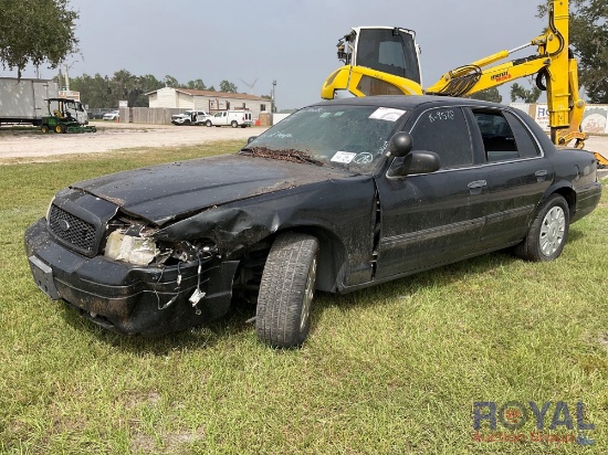 2011 Ford Crown Victoria Sedan