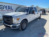 2015 Ford F350 Super Duty Crew Cab Pickup Truck