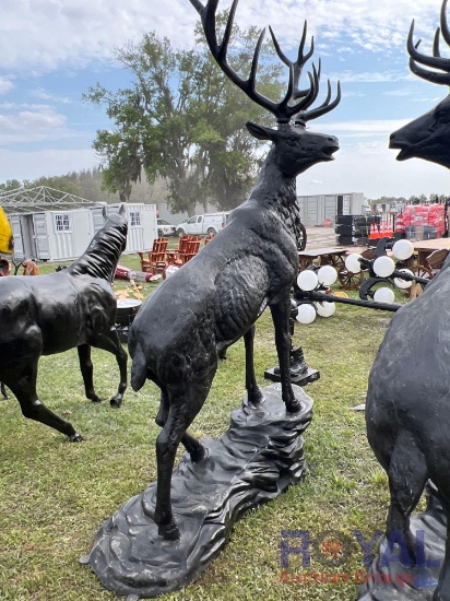 Elk Lawn Art