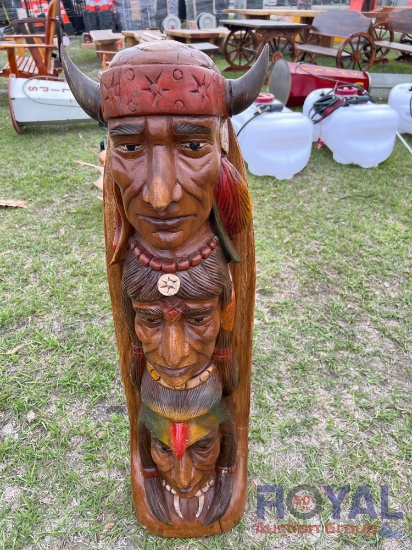 Totum Pole