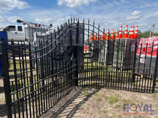 20ft Gate Wrought Iron - Single Deer Head
