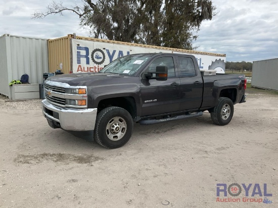 2015 Chevrolet Silverado 2500 HD 4X4 Crew Cab Pickup Truck