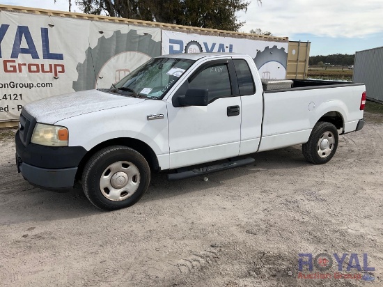2005 Ford F150 XL Pickup Truck