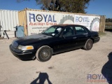 2003 Ford Crown Victoria Sedan