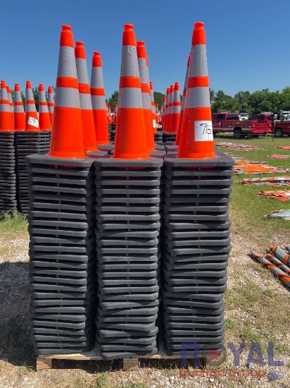 225 DOT Traffic Cones