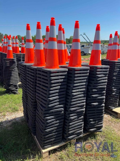 225 DOT Traffic Cones