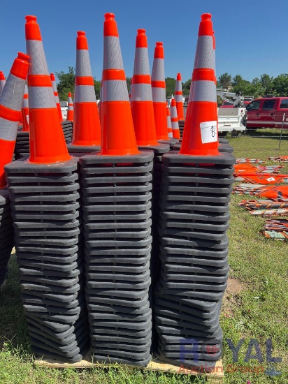 225 DOT Traffic Cones