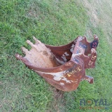 Excavator Bucket Attachment
