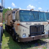 2011 Autocar Xpeditor Heil 612-3661 28Yd Side Loader Garbage Truck