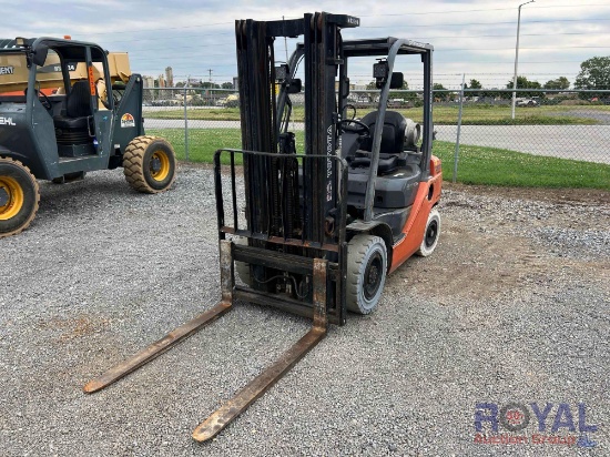 2014 Toyota 8FGU25 5,000lbs Cushion Tire Forklift