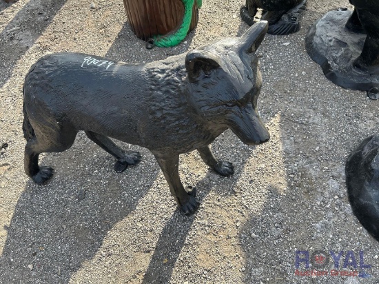 Wolf Statue