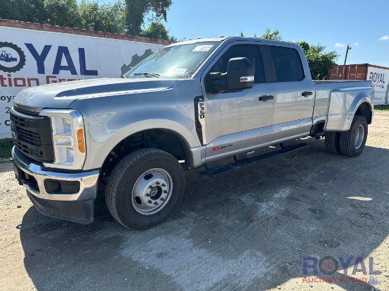 2023 Ford F-350 4x4 Crew Cab Pickup Truck