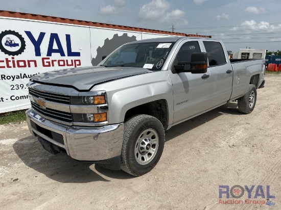 2017 Chevrolet Silverado 3500 4x4 Crew Cab Pickup Truck