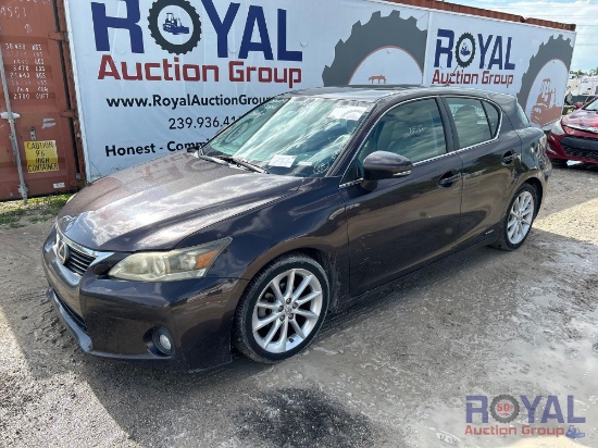 2011 Lexus CT 200h Hybrid Sedan