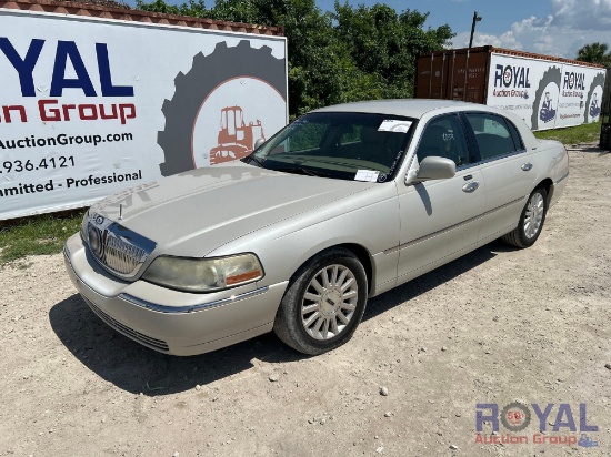 2007 Lincoln Town Sedan