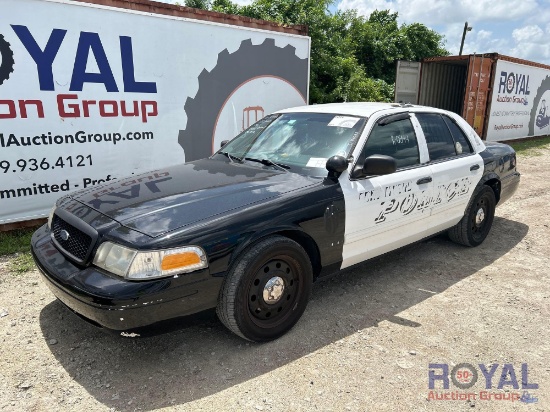 2010 Ford Crown Victoria Sedan