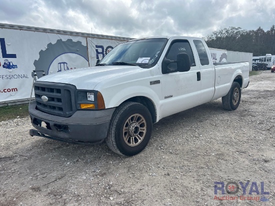 2005 Ford F-250 Ext. Cab Pickup Truck