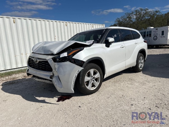 2022 Toyota Highlander L SUV
