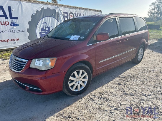 2012 Chrysler Town and Country Van