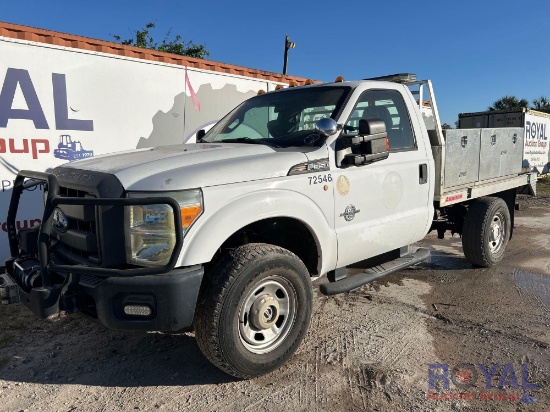 2015 Ford F-350 4x4 Diesel Flatbed Truck
