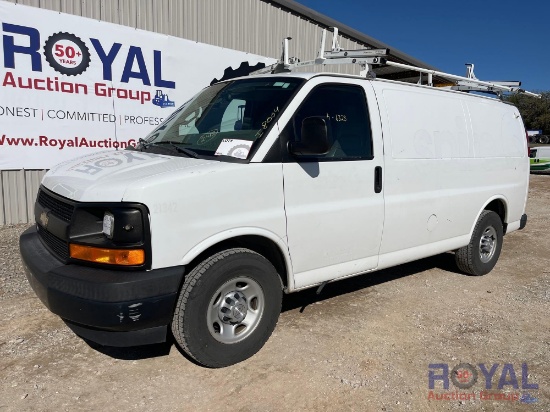 2017 Chevrolet Express G2500 Cargo Van