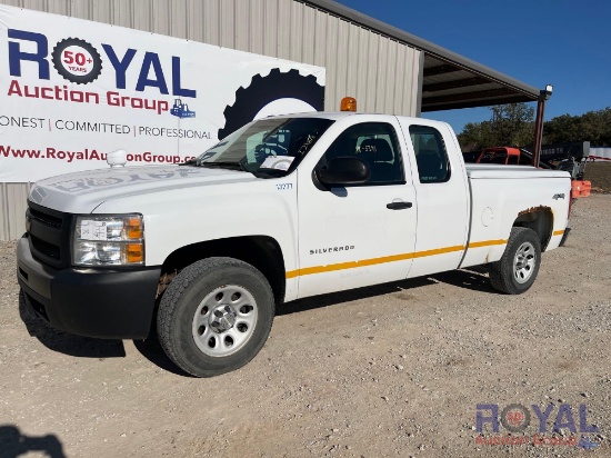 2012 Chevrolet Silverado 1500 4x4 Extended Cab Pickup Truck