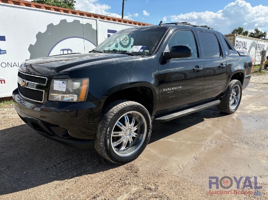 2013 Chevrolet Avalanche Crew Cab Pickup Truck