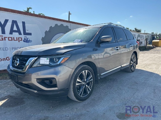 2017 Nissan Pathfinder Platinum SUV